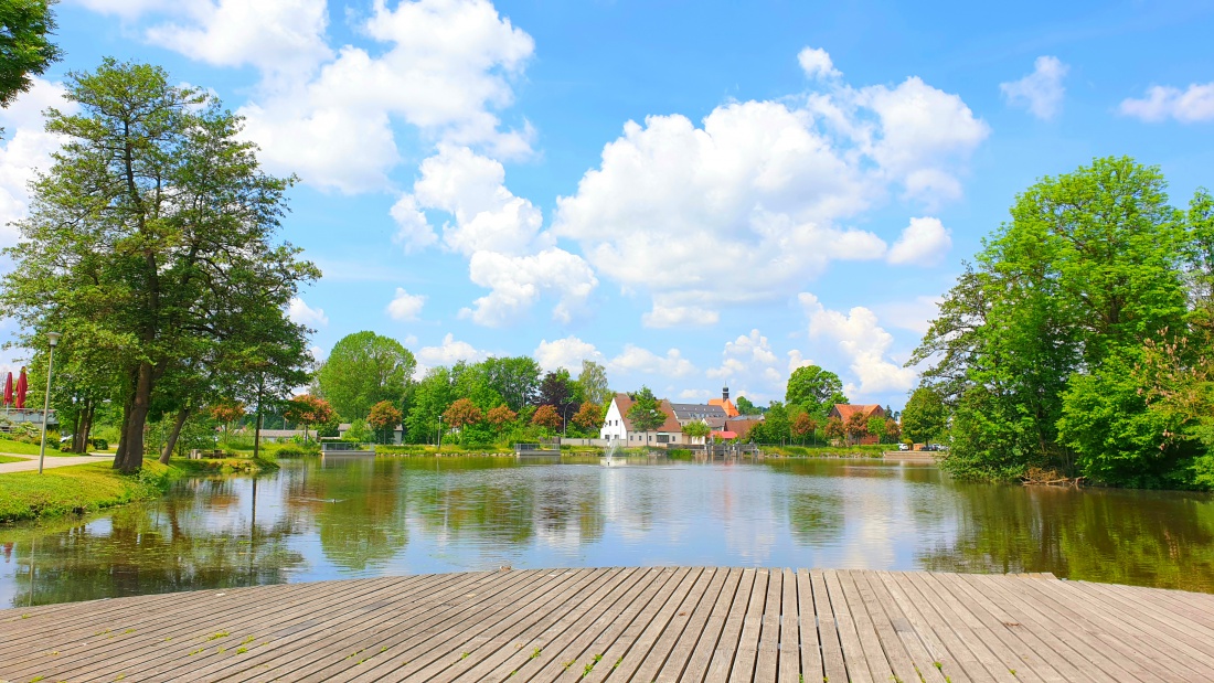 Foto: Martin Zehrer - Wunderschön... Der Stadtweiher von Kemnath... 