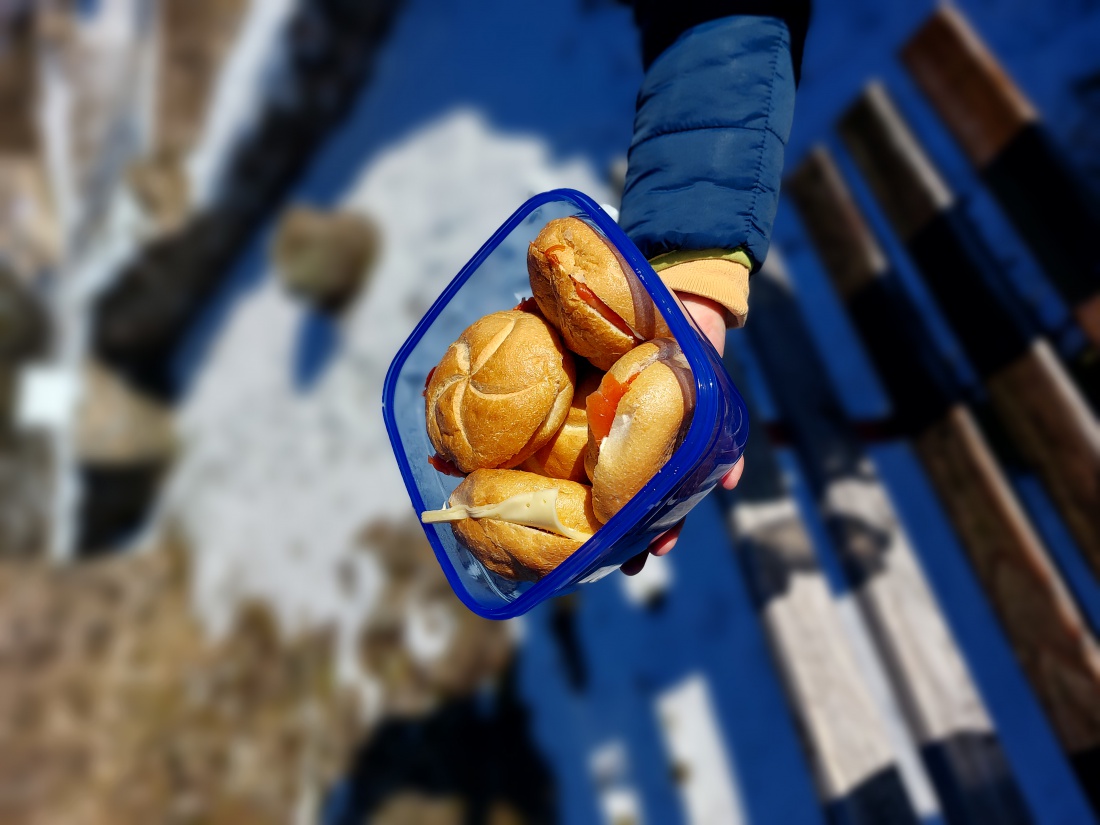 Foto: Martin Zehrer - Herrliche Winter-Wanderung zum waldecker Schlossberg.<br />
Sonne, blauer Himmel und ein Rucksack mit guter Brotzeit.<br />
Was für ein wunderschöner Tag zu zweit! :-) 