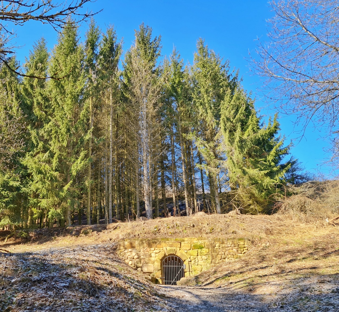 Foto: Jennifer Müller - Wohin mag dieser Eingang wohl führen... 