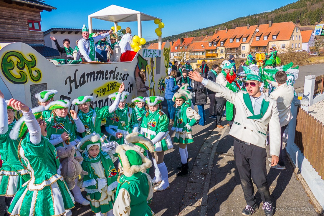 Foto: Martin Zehrer - Fasching in Waldeck 2017... viele Narren, lustiges Volk und Hammer-Wetter :-) 