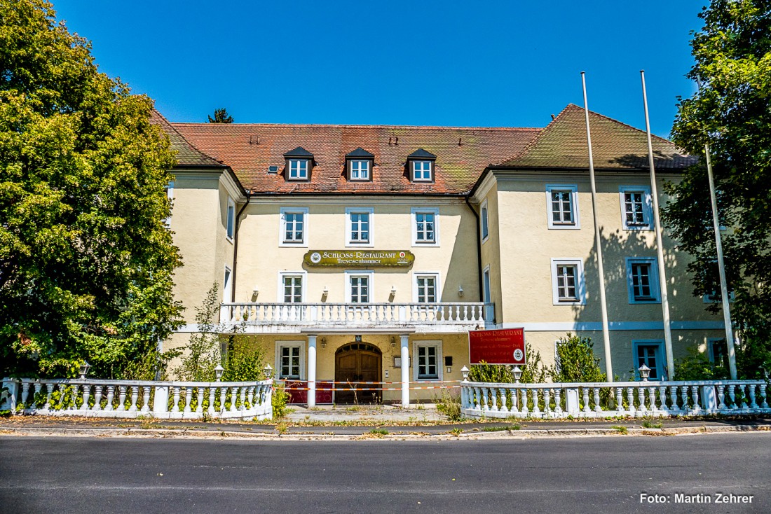 Foto: Martin Zehrer - Das Schloß in Trevesenhammer. Märchenschloß wartet auf seinen Prinzen? 