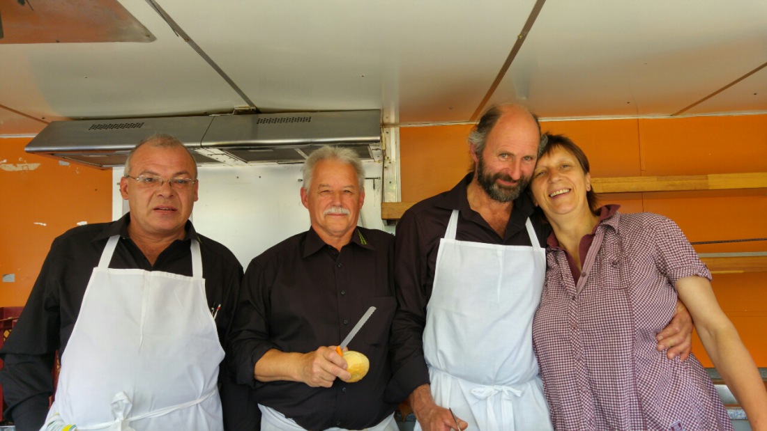 Foto: Martin Zehrer - Backofenfest Hermannsreuth - lustige Menschen, beste Steaks und Bratwürste ;-) 