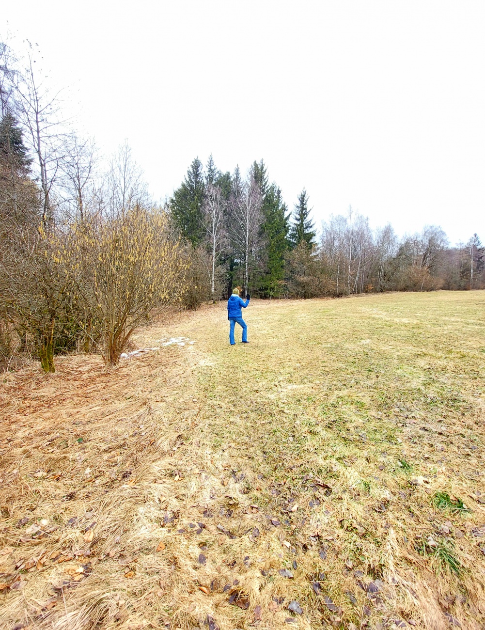 Foto: Martin Zehrer - Herrlich mit Jennifer Müller  :-) Wandern hoch zum Armesberg, oben drüber, hinten runter, einmal rund herum und wieder zurück :-) 