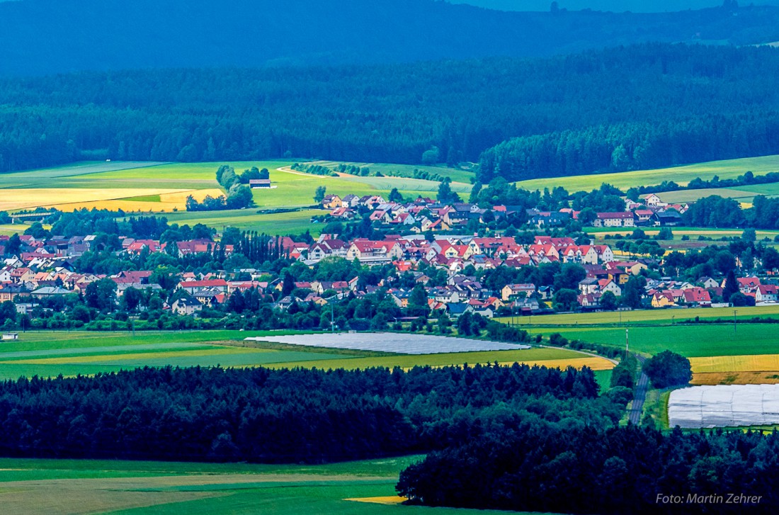 Foto: Martin Zehrer - Speichersdorf vom Rauhen Kulm aus. 