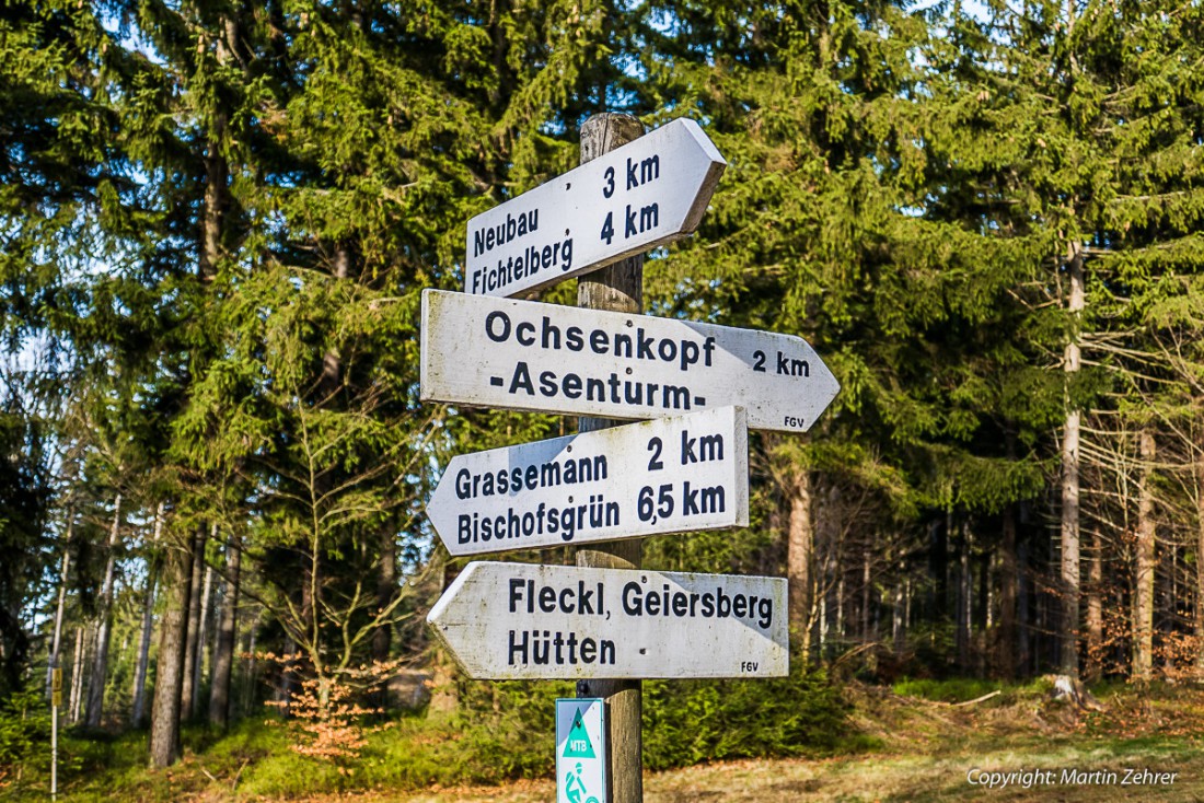 Foto: Martin Zehrer - Ochsenkopf/Asenturm - Da gehts also rauf zum Ochsenkopf... 
