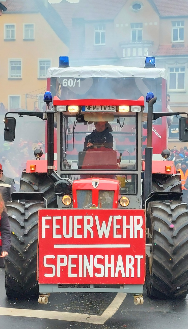 Foto: Martin Zehrer - Gigantischer Faschingszug durch Pressath, Helau - Was für eine stimmungsvolle Gaudi!!! 