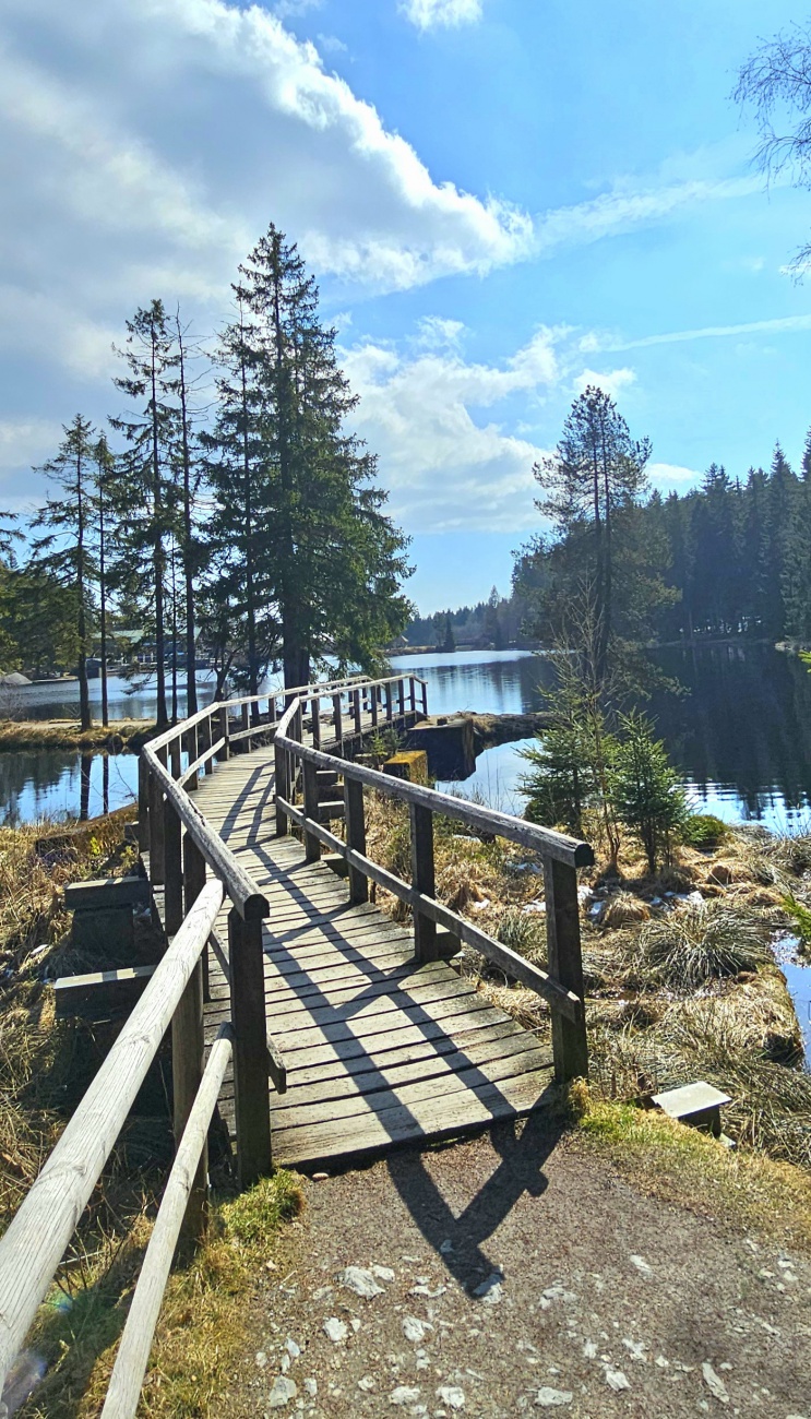 Ein herrliches Bild vom Fichtelsee.
Die Sonne strahlte vom Himmel...
