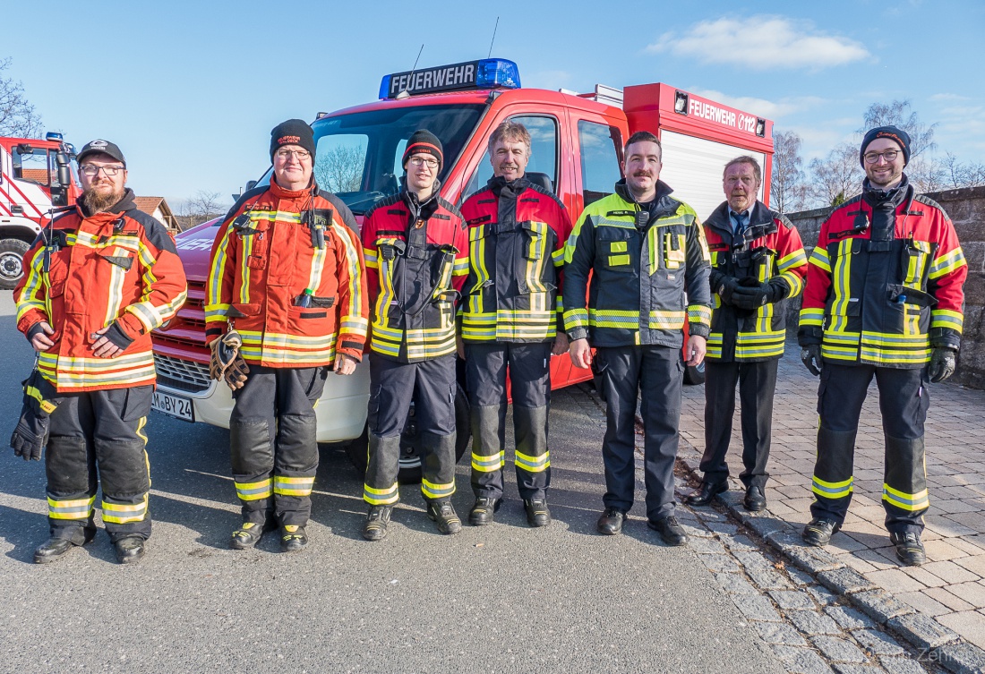 Ohne Feuerwehren - keine Veranstaltung!
Mehrere Feuerwehren aus dem Umland, Sicherheitsdienst, Polizei und viele, viele Freiwillige sorgen für einen reibungslosen Ablauf an einem so schönen, närrischen Tag.

Faschingszug durch Waldeck 2026 - WCV Helau!!!

Am 15. Februar 2026 war es wieder soweit. Tausende Besucher jubelten den Narren zu, das Wetter wurde wie bestellt, wunderschön. Die Sonne strahlte und alle Menschen waren voller Faschings-Laune. WCV Helau!!!!
