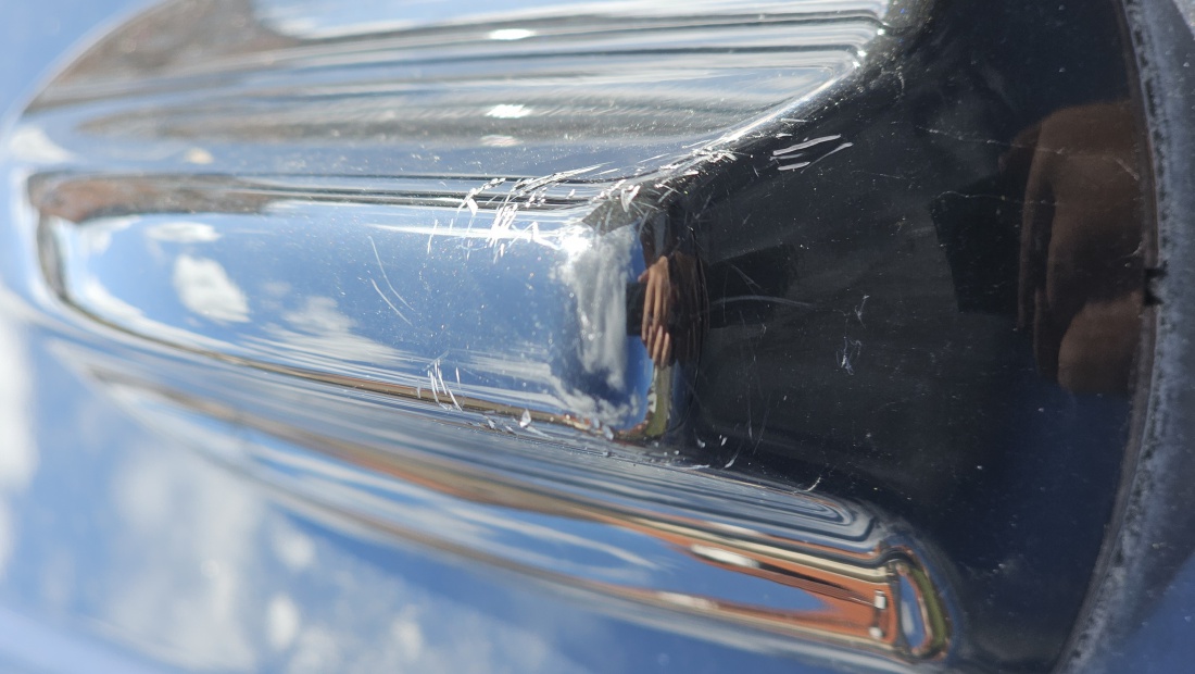 Marderschaden Mitsubishi Antenne