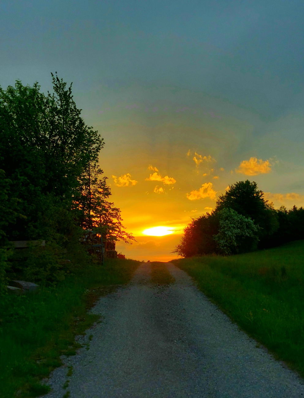 Foto: Martin Zehrer - Sonnenuntergang hinterm Kalmer in Godas &#128521; 