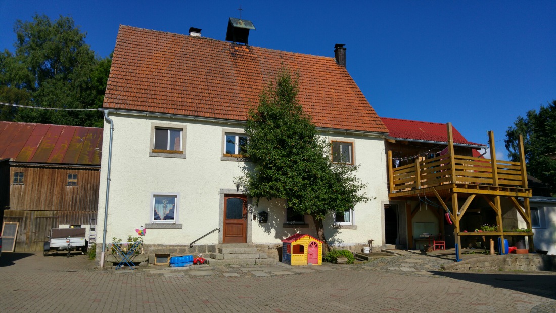 Foto: Martin Zehrer - So kann der Tag beginnen... Früh morgens auf Köstlers Bauernhof in Hermannsreuth 