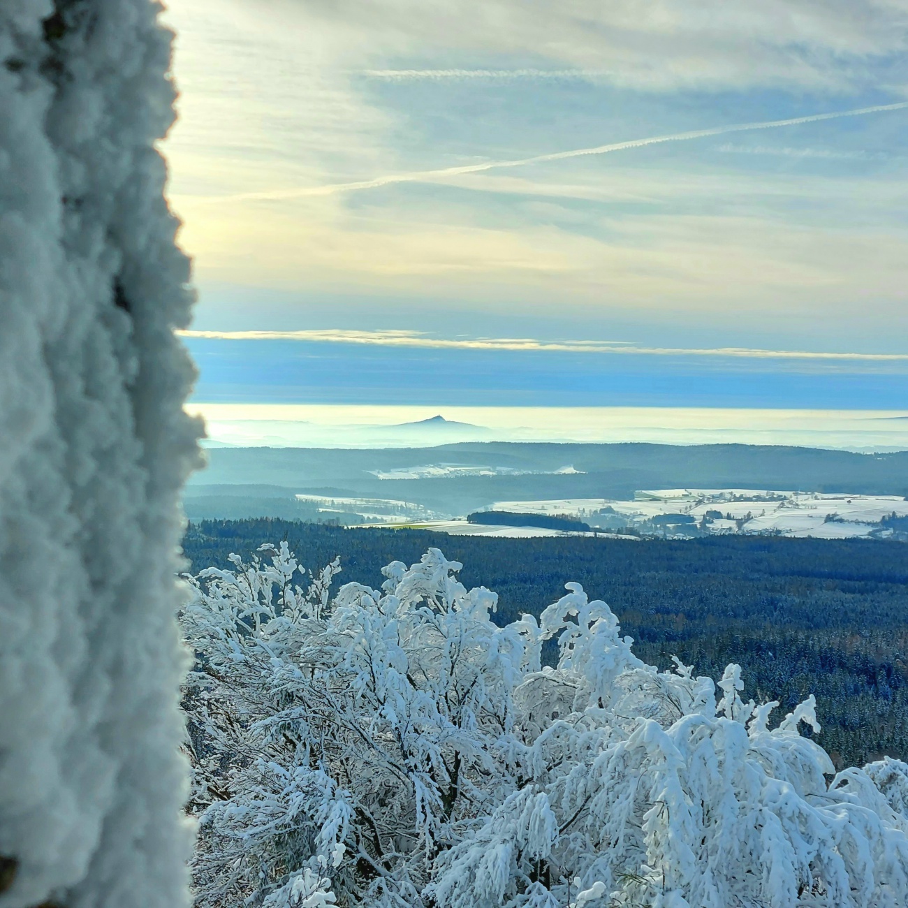 Foto: Martin Zehrer - Unglaubliche Aussicht von der Kösseine aus ins Winter-Land...<br />
Am Horizont ist der Rauhe Kulm zu erkennen.  