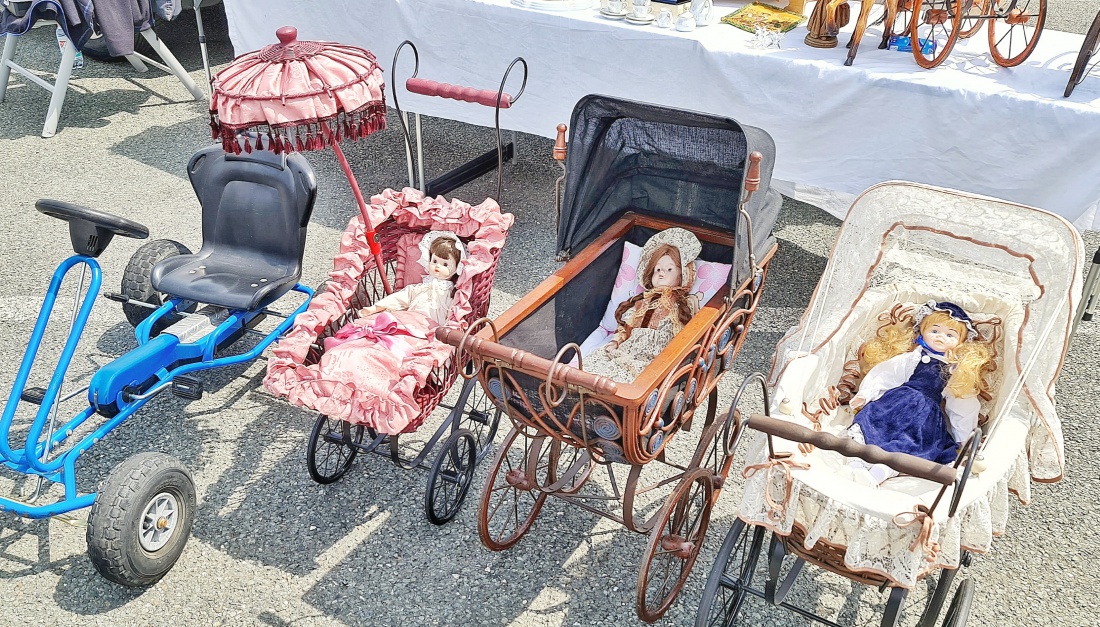 Foto: Jennifer Müller - Schöne alte Schmuckstücke... gefunden am Trödel-Markt in Himmelkron am 04.07.2021 