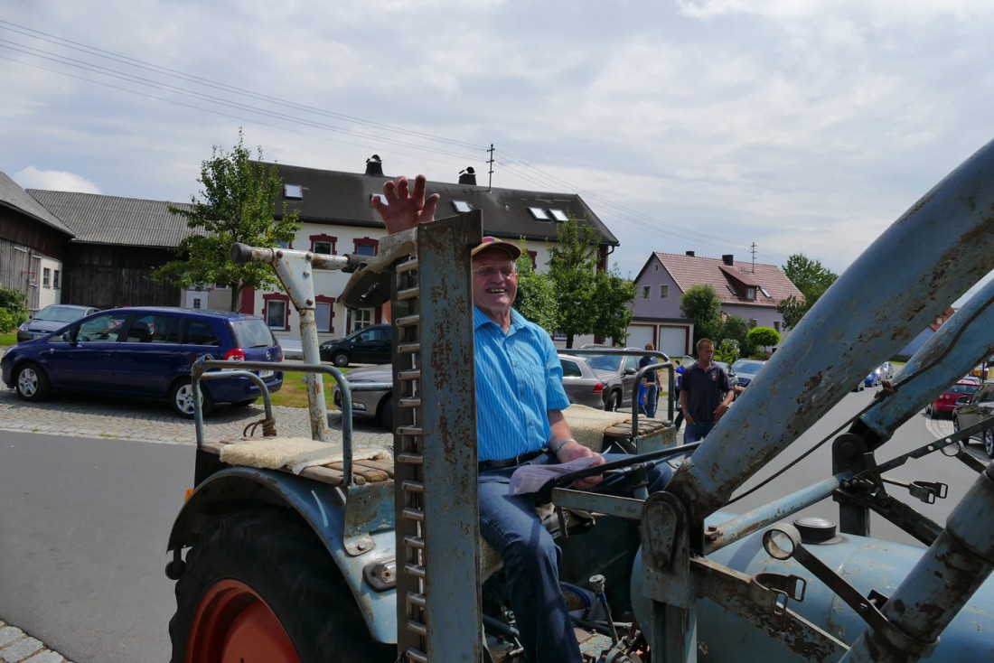 Foto: Martin Zehrer - Gottfried aus Anzenstein war auch mit an der Rundfahrt beteiligt. Einfach Freude am Dabeisein... 