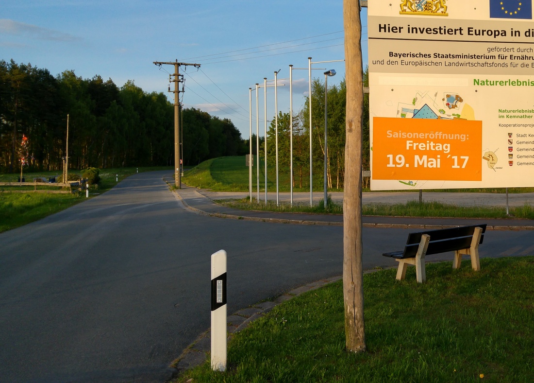 Foto: Martin Zehrer - Endlich!!! Freitag ist Freibad-Tag :-)<br />
<br />
... In Immenreuth! 