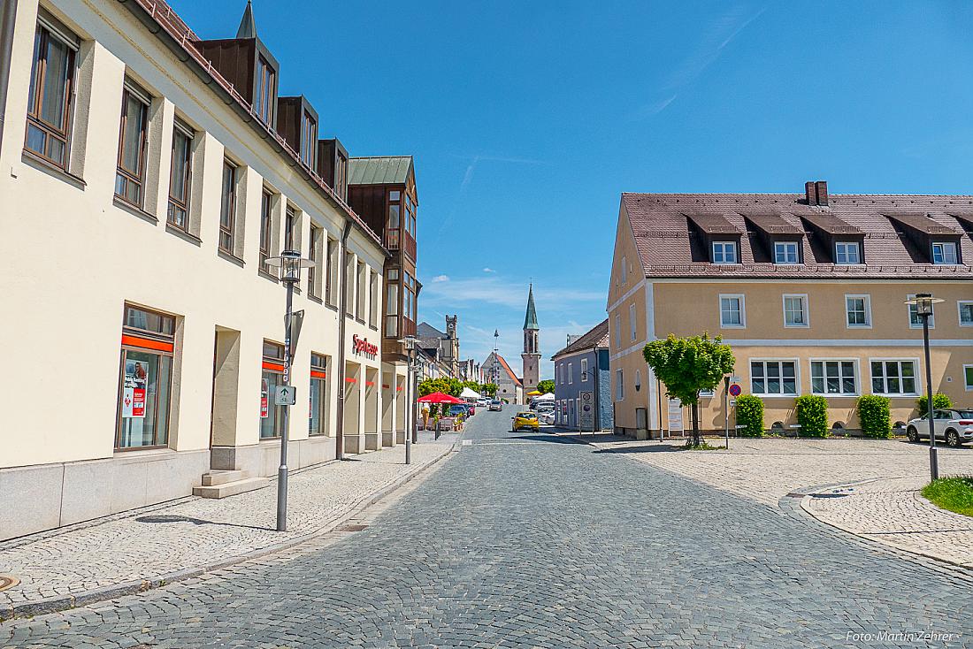 Foto: Martin Zehrer - Endlich Sommer ;-)<br />
Kemnath am 2. Juni 2019, der bis jetzt heißeste Tag im Jahr. Später konnte ich um die Mittagszeit ca. 32 Grad an einem im Schatten hängenden Thermomet 