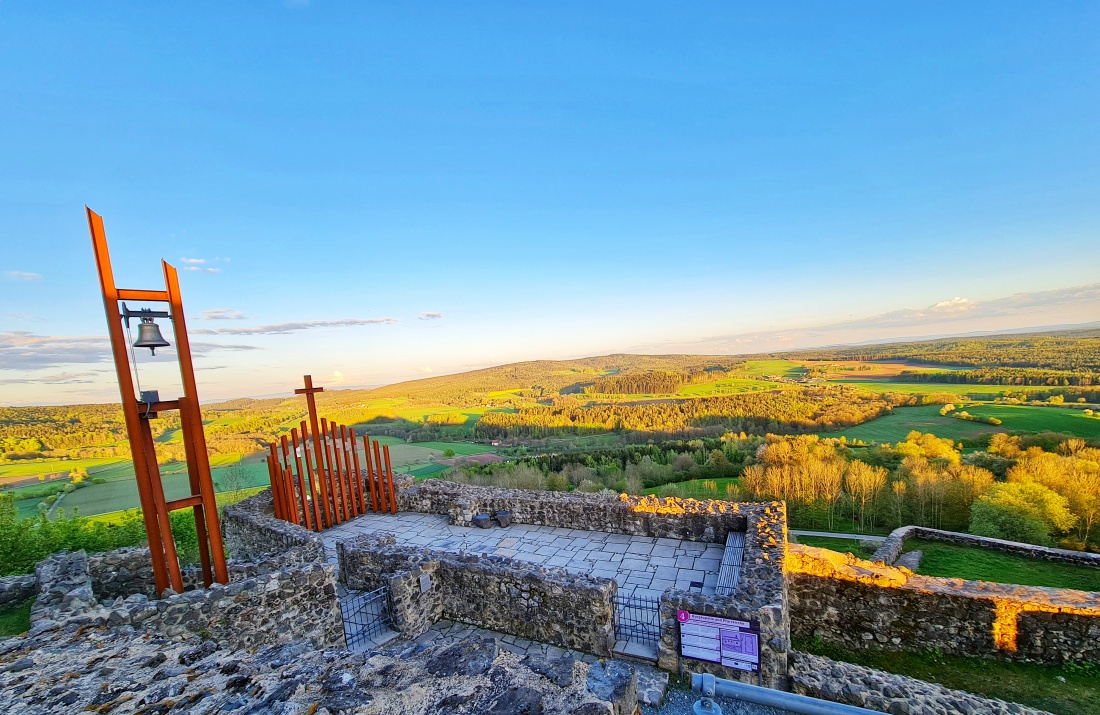 Foto: Martin Zehrer - Unsere wunderschöne Heimat am und um den Schloßberg bei Waldeck... 