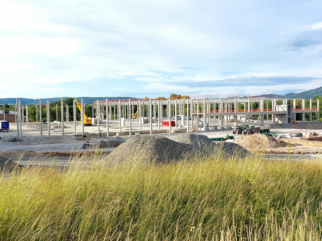 Foto: Martin Zehrer - Hegele-Baustelle in Kemnath...<br />
<br />
Wahnsinn, wie schnell das hier voran geht.<br />
<br />
7. Juni 2022 