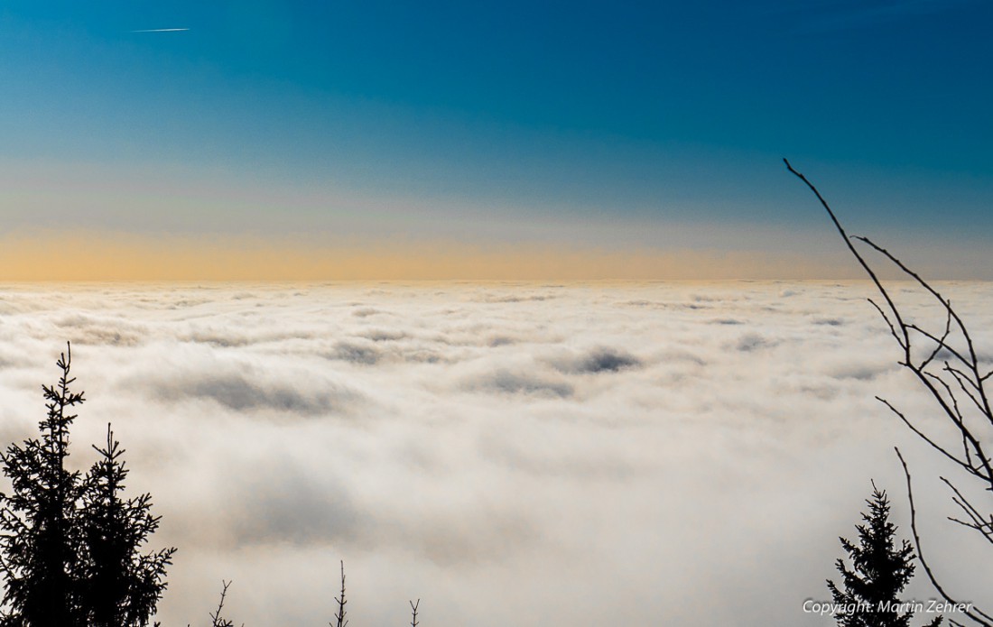 Foto: Martin Zehrer - Sooo eiiinnnmaaaliiig schön - heute, 20 Dezember 2015, auf dem Aussichtsturm neben dem Kösseinehaus. Unten am Parkplatz war Nebel und nun das... :-D 