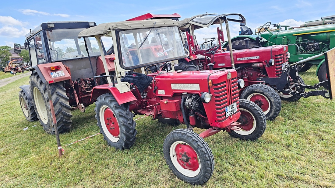 Am 7. Juni 2026 fand in Feilersdorf das traditionelle Oldtimer- und Traktortreffen der Oldtimerjugend Feilersdorf statt.
 Bereits ab 9:30 Uhr trafen zahlreiche historische Schlepper und Traktoren ein, die von Besuchern und Technikfreunden bestaunt wurden. 
Für das leibliche Wohl sorgten ein Weißwurstfrühschoppen sowie ein gemeinsames Mittagessen, bevor am Nachmittag eine Rundfahrt durch die Fluren rund um Feilersdorf startete. Die liebevoll gepflegten Oldtimer zeigten eindrucksvoll die Vielfalt vergangener Landtechnik und spiegelten die Begeisterung ihrer Besitzer wider. 

Das Treffen bot eine gelungene Mischung aus Tradition, Geselligkeit und Technikgeschichte und lockte zahlreiche Besucher aus der Region an.
