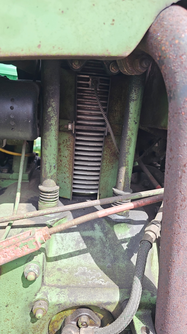 Am 7. Juni 2026 fand in Feilersdorf das traditionelle Oldtimer- und Traktortreffen der Oldtimerjugend Feilersdorf statt.
 Bereits ab 9:30 Uhr trafen zahlreiche historische Schlepper und Traktoren ein, die von Besuchern und Technikfreunden bestaunt wurden. 
Für das leibliche Wohl sorgten ein Weißwurstfrühschoppen sowie ein gemeinsames Mittagessen, bevor am Nachmittag eine Rundfahrt durch die Fluren rund um Feilersdorf startete. Die liebevoll gepflegten Oldtimer zeigten eindrucksvoll die Vielfalt vergangener Landtechnik und spiegelten die Begeisterung ihrer Besitzer wider. 

Das Treffen bot eine gelungene Mischung aus Tradition, Geselligkeit und Technikgeschichte und lockte zahlreiche Besucher aus der Region an.
