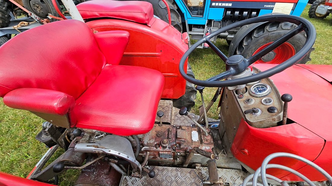 Am 7. Juni 2026 fand in Feilersdorf das traditionelle Oldtimer- und Traktortreffen der Oldtimerjugend Feilersdorf statt.
 Bereits ab 9:30 Uhr trafen zahlreiche historische Schlepper und Traktoren ein, die von Besuchern und Technikfreunden bestaunt wurden. 
Für das leibliche Wohl sorgten ein Weißwurstfrühschoppen sowie ein gemeinsames Mittagessen, bevor am Nachmittag eine Rundfahrt durch die Fluren rund um Feilersdorf startete. Die liebevoll gepflegten Oldtimer zeigten eindrucksvoll die Vielfalt vergangener Landtechnik und spiegelten die Begeisterung ihrer Besitzer wider. 

Das Treffen bot eine gelungene Mischung aus Tradition, Geselligkeit und Technikgeschichte und lockte zahlreiche Besucher aus der Region an.
