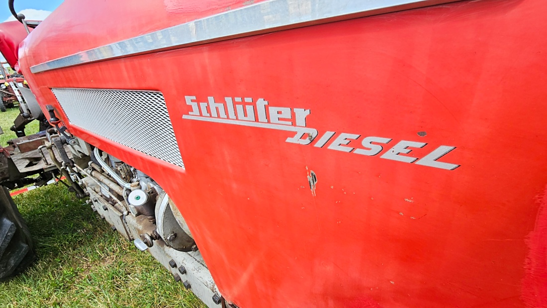 Am 7. Juni 2026 fand in Feilersdorf das traditionelle Oldtimer- und Traktortreffen der Oldtimerjugend Feilersdorf statt.
 Bereits ab 9:30 Uhr trafen zahlreiche historische Schlepper und Traktoren ein, die von Besuchern und Technikfreunden bestaunt wurden. 
Für das leibliche Wohl sorgten ein Weißwurstfrühschoppen sowie ein gemeinsames Mittagessen, bevor am Nachmittag eine Rundfahrt durch die Fluren rund um Feilersdorf startete. Die liebevoll gepflegten Oldtimer zeigten eindrucksvoll die Vielfalt vergangener Landtechnik und spiegelten die Begeisterung ihrer Besitzer wider. 

Das Treffen bot eine gelungene Mischung aus Tradition, Geselligkeit und Technikgeschichte und lockte zahlreiche Besucher aus der Region an.