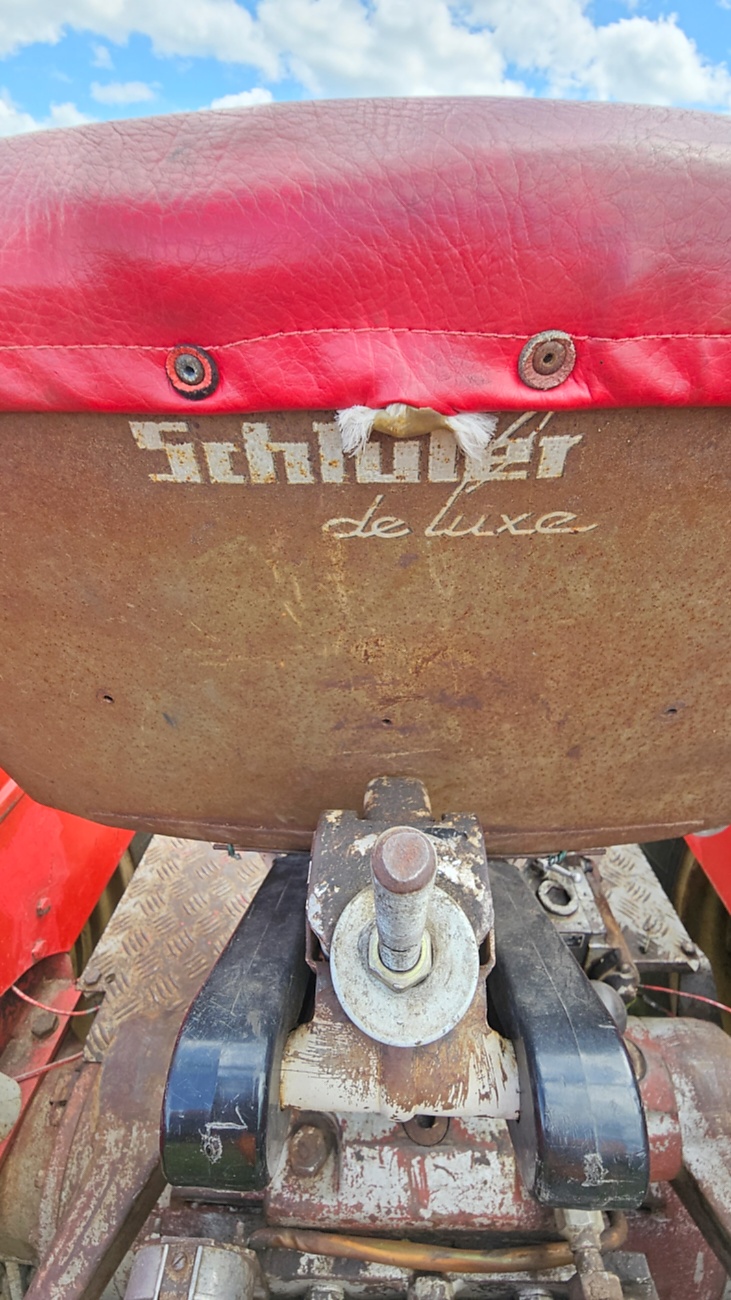 Am 7. Juni 2026 fand in Feilersdorf das traditionelle Oldtimer- und Traktortreffen der Oldtimerjugend Feilersdorf statt.
 Bereits ab 9:30 Uhr trafen zahlreiche historische Schlepper und Traktoren ein, die von Besuchern und Technikfreunden bestaunt wurden. 
Für das leibliche Wohl sorgten ein Weißwurstfrühschoppen sowie ein gemeinsames Mittagessen, bevor am Nachmittag eine Rundfahrt durch die Fluren rund um Feilersdorf startete. Die liebevoll gepflegten Oldtimer zeigten eindrucksvoll die Vielfalt vergangener Landtechnik und spiegelten die Begeisterung ihrer Besitzer wider. 

Das Treffen bot eine gelungene Mischung aus Tradition, Geselligkeit und Technikgeschichte und lockte zahlreiche Besucher aus der Region an.