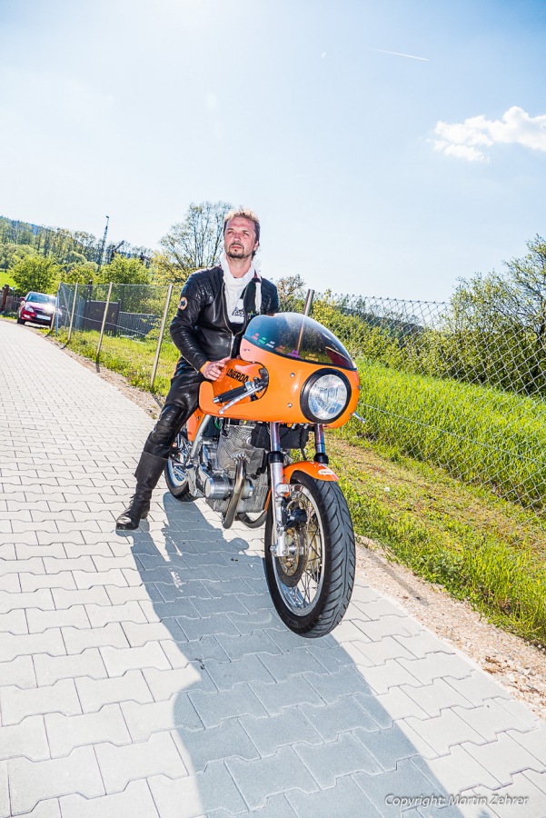 Foto: Martin Zehrer - Laverda-Treffen in der Lumperer-Hall in Trabitz. Ca. 60 Motorräder der italienischen Marke Laverda trafen sich am Wochenende vom 6. bis zum 8. Mai zum gemütlichen Beisamm 