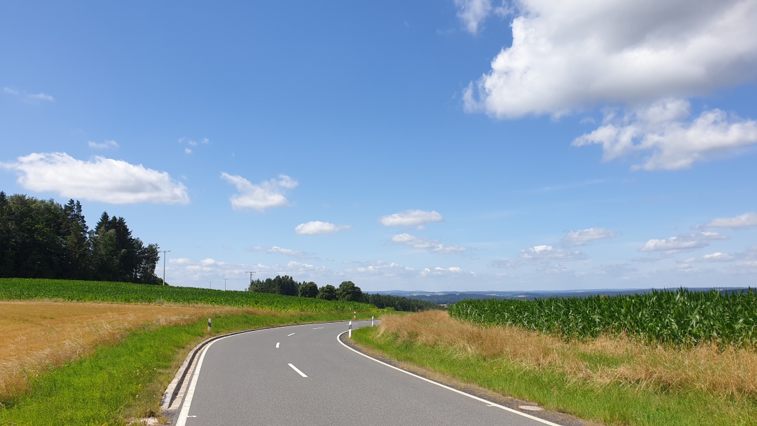 Foto: Martin Zehrer - Wunderschönes Reisewetter ;-)<br />
<br />
E-Radtour: <br />
Immenreuth - Kulmain - Aign - Riglasreuth - Lochau - Haselbrunn - durch den Steinwald zum Waldhaus - Erbendorf - Schadenreut 