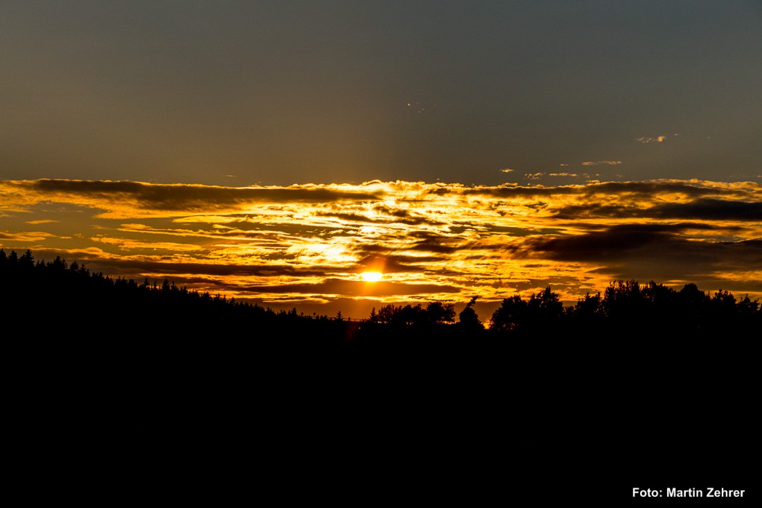 Foto: Martin Zehrer - Sonne geht unter - über Neusorg... 