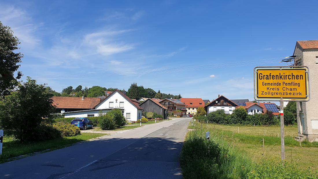 Foto: Martin Zehrer - Grafen-Kirchen im bayrischen Wald... 