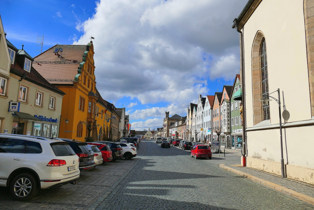Foto: Martin Zehrer - Der historische Stadtplatz von Kemnath... 