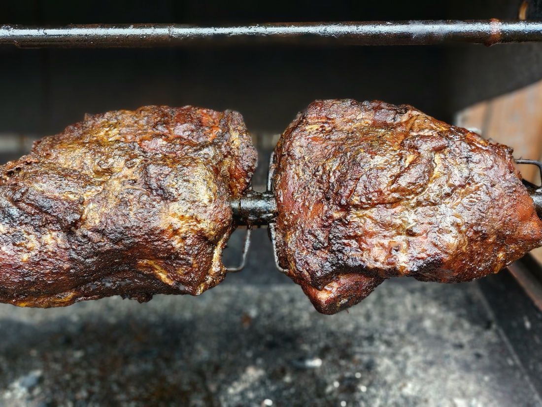 Foto: Martin Zehrer - Unglaublich guten Kamm-Braten gab es in Feilersdorf.  