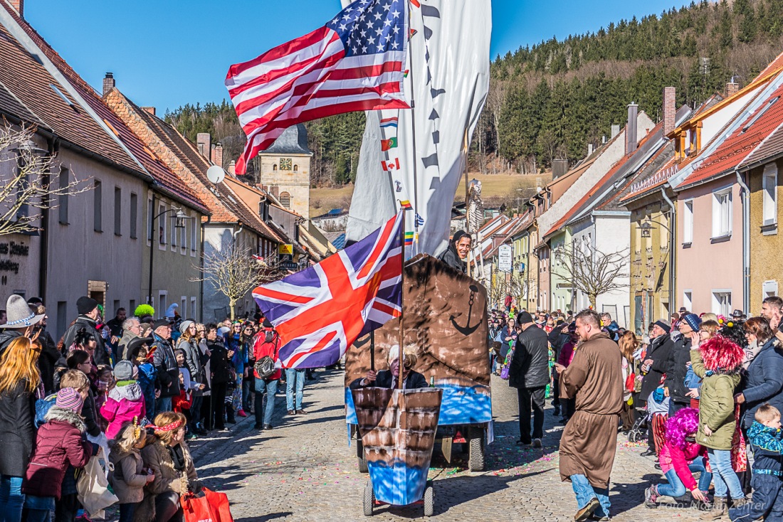 Foto: Martin Zehrer - Fasching in Waldeck 2017... viele Narren, lustiges Volk und Hammer-Wetter :-) 