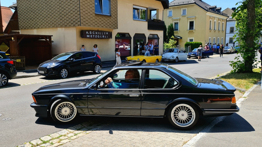 Foto: Maria - 21. ADAC - Fichtelgebirgsfahrt des MSC Wunsiedel am 21.06.2025.<br />
<br />
Wunderbare Fahrzeuge und viele nette Menschen bei herrlichem Sommerwetter. 