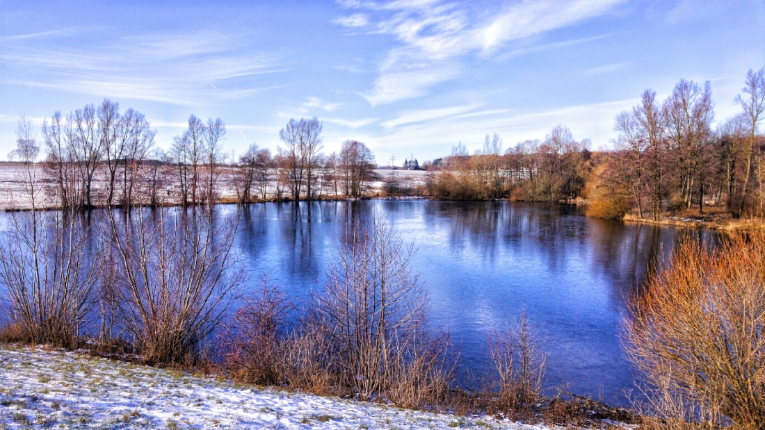 Foto: Martin Zehrer - Am kulmainer Stausee... Die vergangene Nacht hatte es ca. minus 8 Grad, das Wetter heute ist gigantisch. <br />
Wer hier her kommt, erlebt ein kleines Stückchen Paradies.<br />
Es  