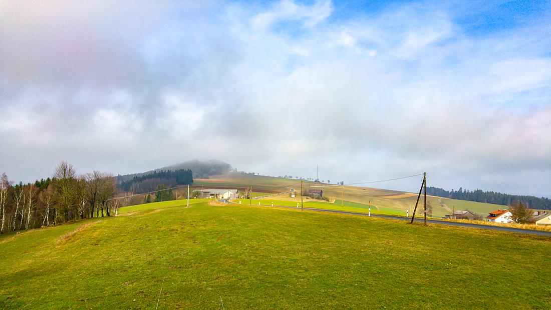 Foto: Martin Zehrer - Unten Nebel, oben in Godas Sonnenschein am 15. Februar 2020 - Frühling liegt in der Luft ;-) 