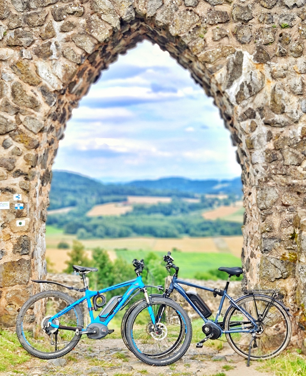 Foto: Jennifer Müller - Mal wieder geradelt... Immenreuth, Kulmain, Neusteinreuth, Waldeck, dann hoch zum schönen Schloßberg. Über Schönreuth sind wir dann nach Kemnath gedüst und über Berndorf  