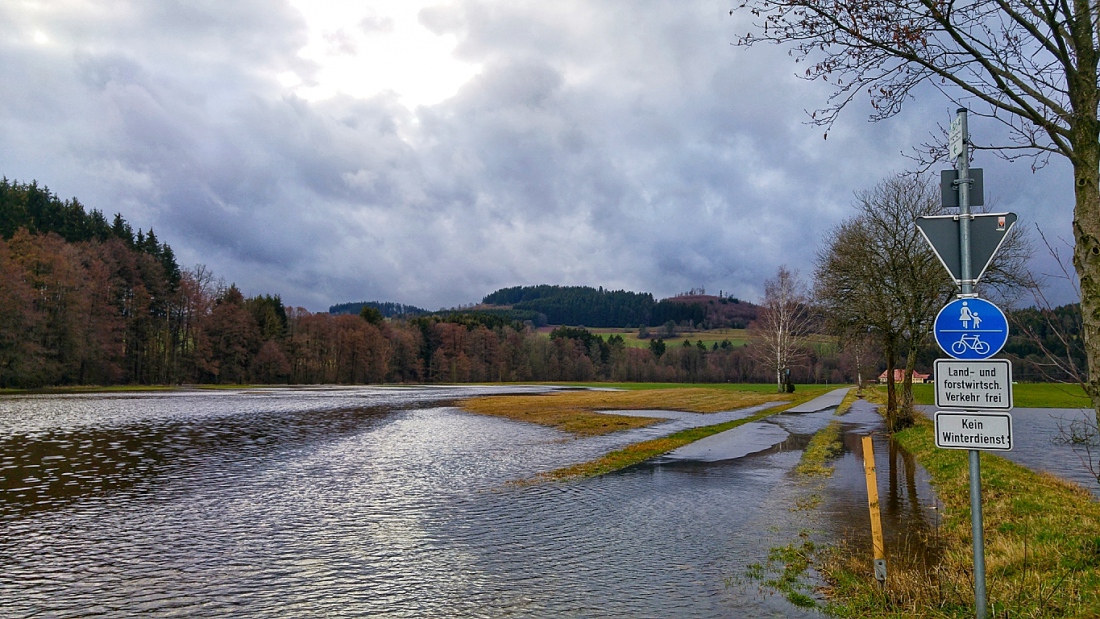Foto: Martin Zehrer - Wie jedes Jahr... Hochwasser zwischen Grötschenreuth und Erbendorf...<br />
<br />
Wetter am 16. März 2019 