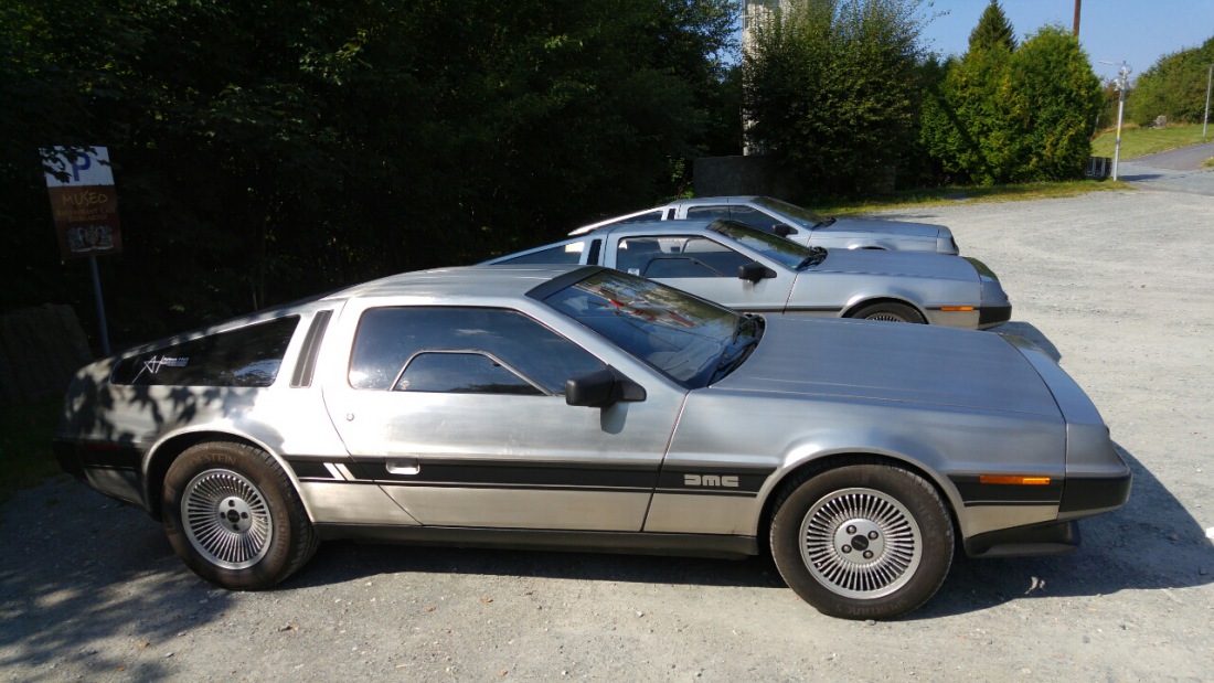 Foto: Martin Zehrer - Unfassbar! Welchein glücklicher Anblick... ,-)<br />
<br />
Mehr Infos:<br />
<br />
Der DeLorean DMC-12 ist ein ikonisches Auto, das zwischen 1981 und 1983 von der DeLorean Motor Company pr 