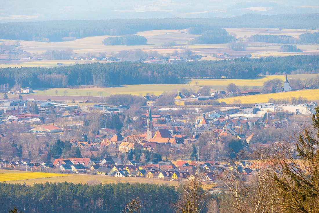 Foto: Martin Zehrer - Kemnath vom selbst mitgebrachtem Mittagstisch Armesberg aus....  