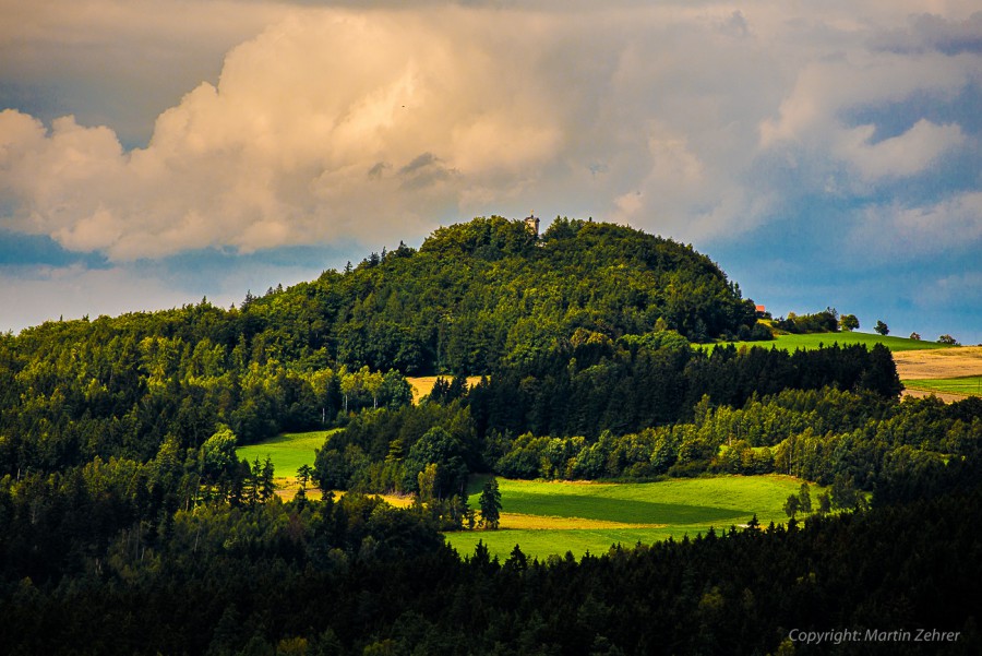 Foto: Martin Zehrer - Auf dem Schloßberg bei Waldeck in der Oberpfalz. Eine himmlische Aussicht in eine bezaubernde Landschaft. <br />
Wer hier noch nicht war, hat nur die halbe Oberpfalz gesehen.  