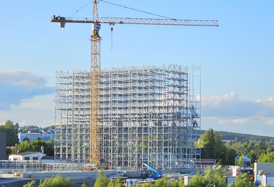 Das im Bau befindliche Hochregallager von Cube in Waldershof.