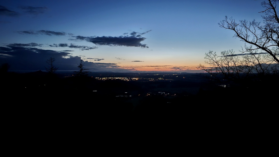 Nachts unterwegs... Der Blick von Godas aus ins kemnather Land...