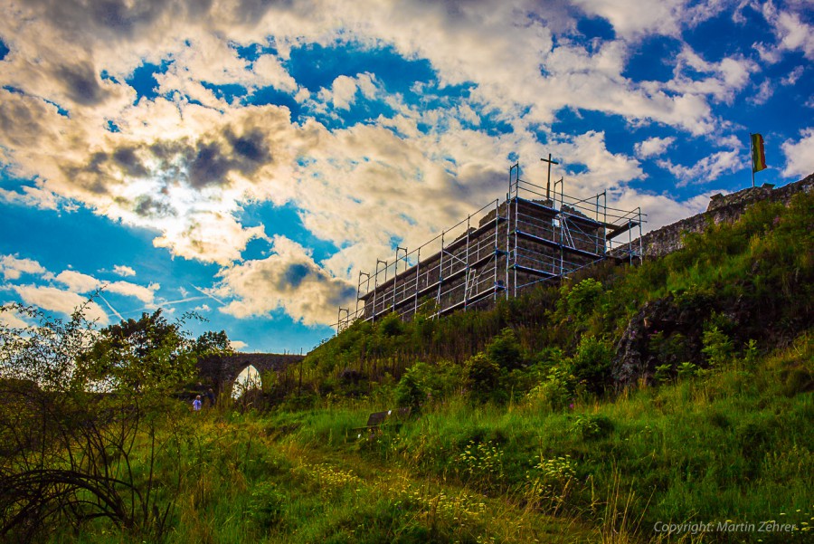 Foto: Martin Zehrer - Auf dem Schloßberg bei Waldeck in der Oberpfalz. Eine himmlische Aussicht in eine bezaubernde Landschaft. Wer hier noch nicht war, hat nur die halbe Oberpfalz gesehen. Un 