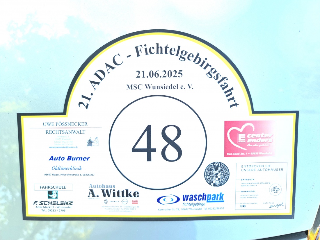 Foto: Maria - 21. ADAC - Fichtelgebirgsfahrt des MSC Wunsiedel am 21.06.2025.<br />
<br />
Wunderbare Fahrzeuge und viele nette Menschen bei herrlichem Sommerwetter. 