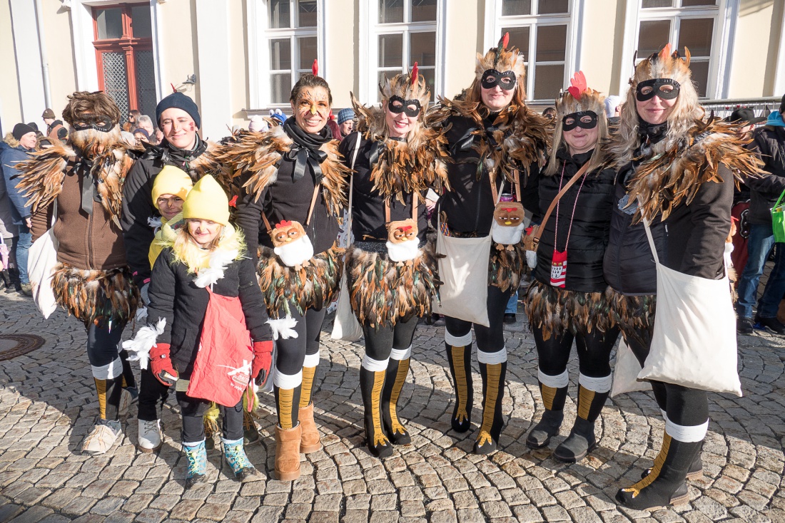 Faschingszug durch Waldeck 2026 - WCV Helau!!!

Am 15. Februar 2026 war es wieder soweit. Tausende Besucher jubelten den Narren zu, das Wetter wurde wie bestellt, wunderschön. Die Sonne strahlte und alle Menschen waren voller Faschings-Laune. WCV Helau!!!!
