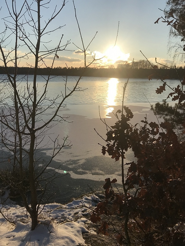 Foto: Wolf Kai - Murner See gestern kurz vorm Tauchgang. Sau kalt, -11 Grad, super Sicht... 