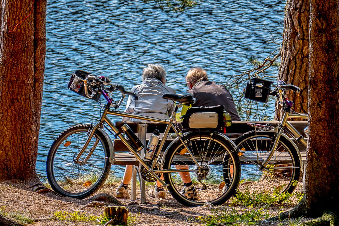 Foto: Martin Zehrer - Rast beim Radfahren um den Fichtelsee bei Fichtelberg... Ruhig mal entspannen... ;-) 